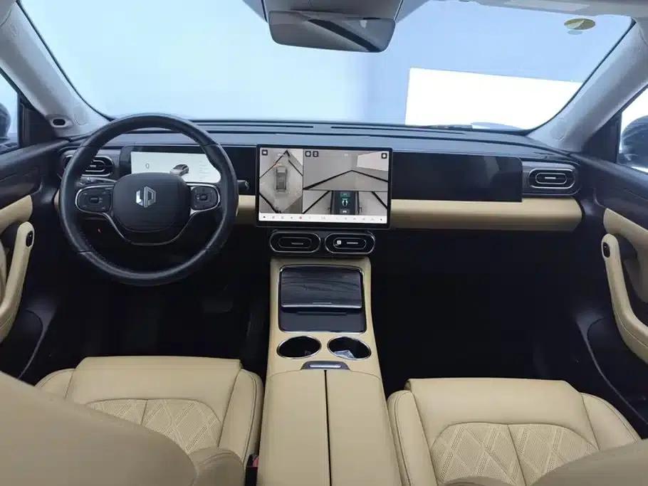 Leapmotor C11 2024 Range Extended 300 Premium Edition — миниатюра 12