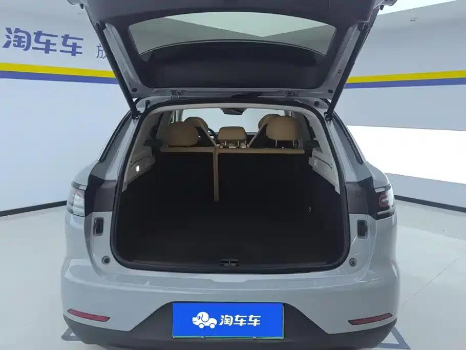 Leapmotor C11 2024 Range Extended 300 Premium Edition — миниатюра 4