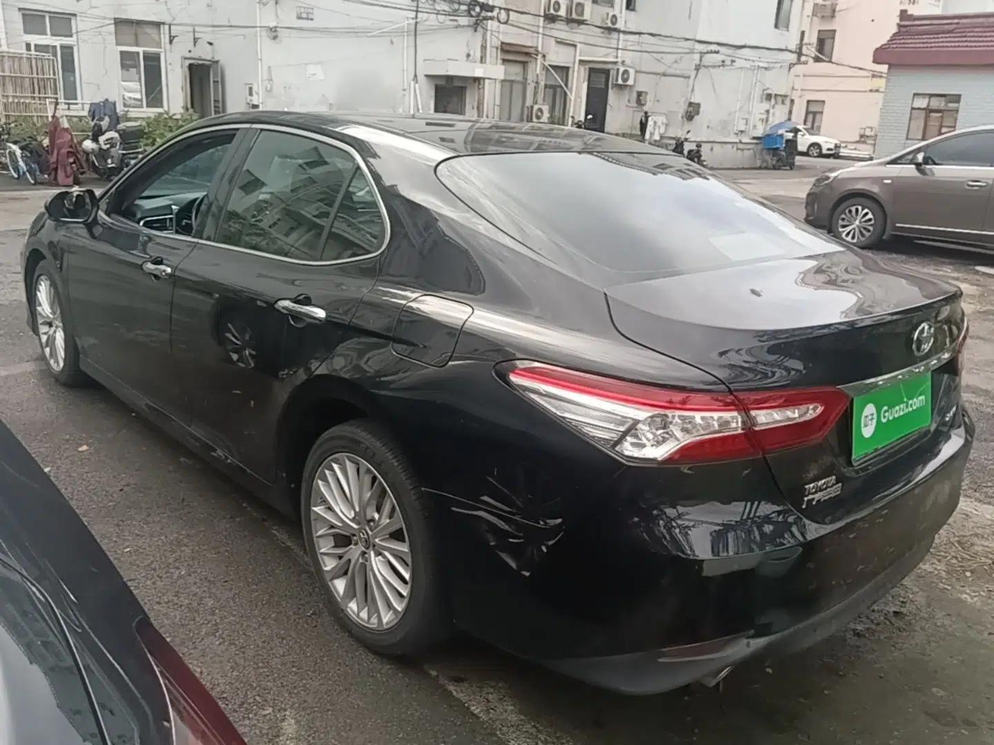 Toyota Camry 2018 2.5G Luxury Edition — миниатюра 13