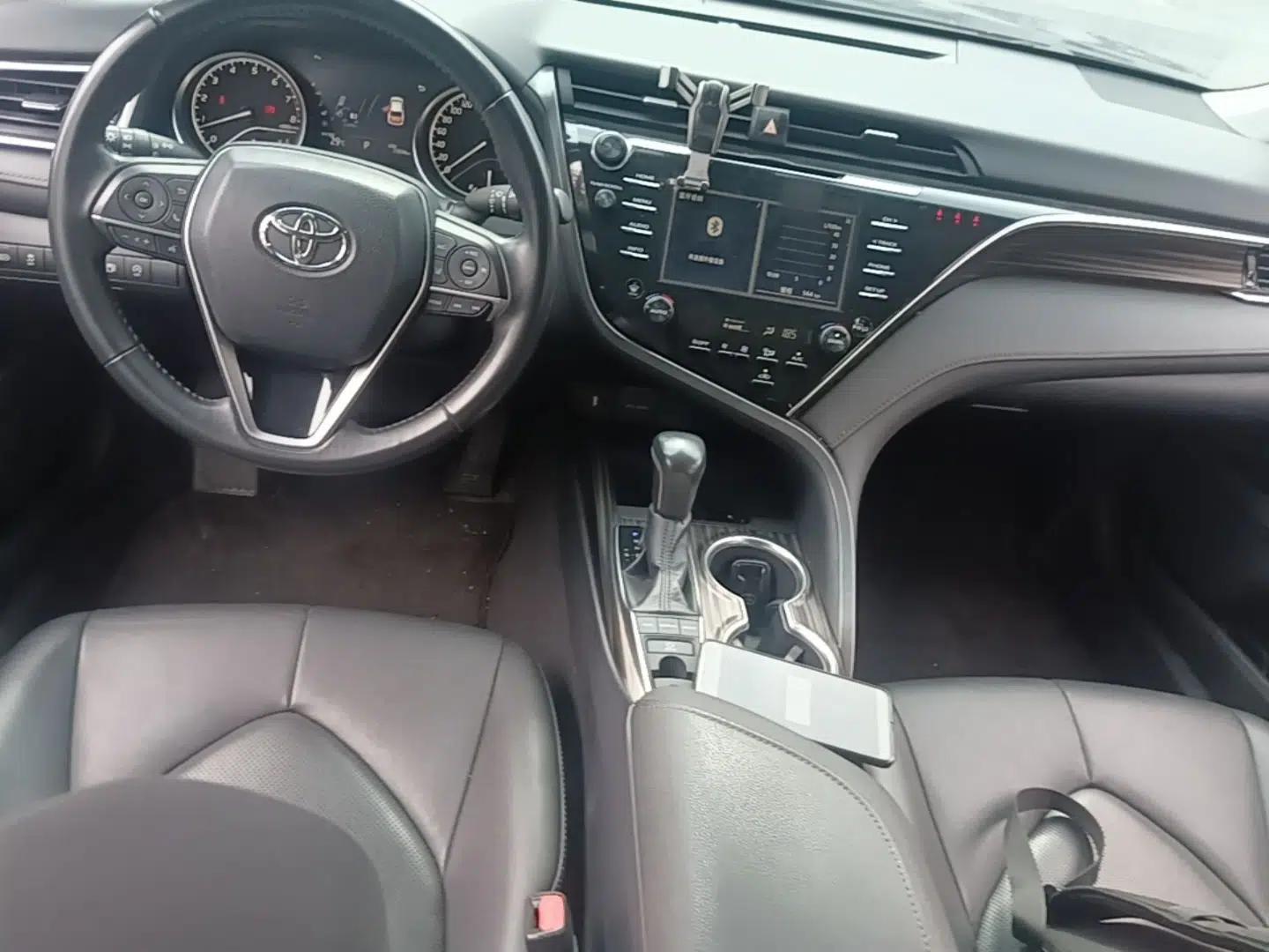 Toyota Camry 2018 2.5G Luxury Edition — миниатюра 17