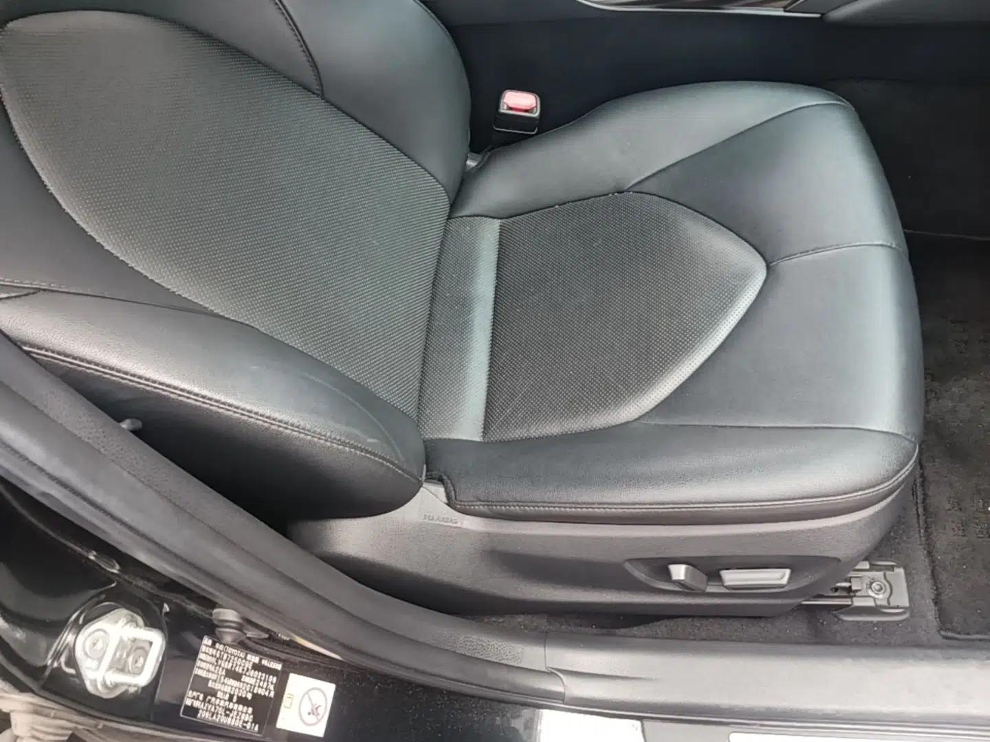Toyota Camry 2018 2.5G Luxury Edition — миниатюра 24