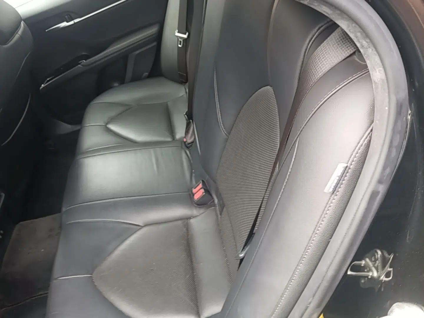 Toyota Camry 2018 2.5G Luxury Edition — миниатюра 25