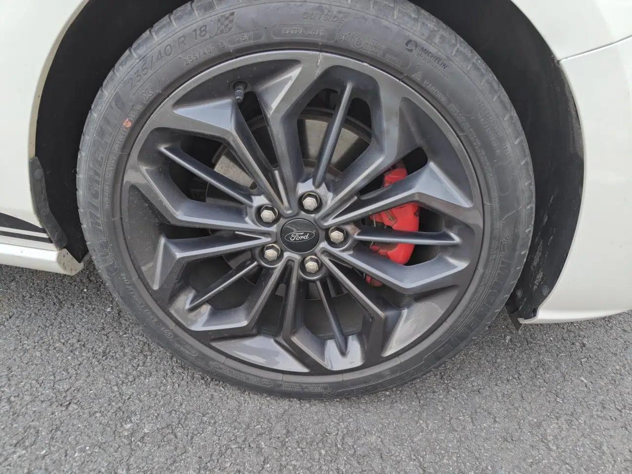 Ford Focus 2022 Sedan EcoBoost 180 Automatic ST Line — миниатюра 8