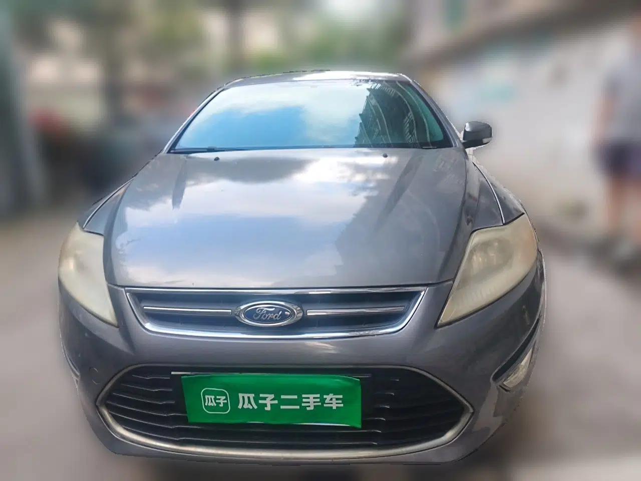 Ford Mondeo 2011 2.3L Fashion Edition — миниатюра 2