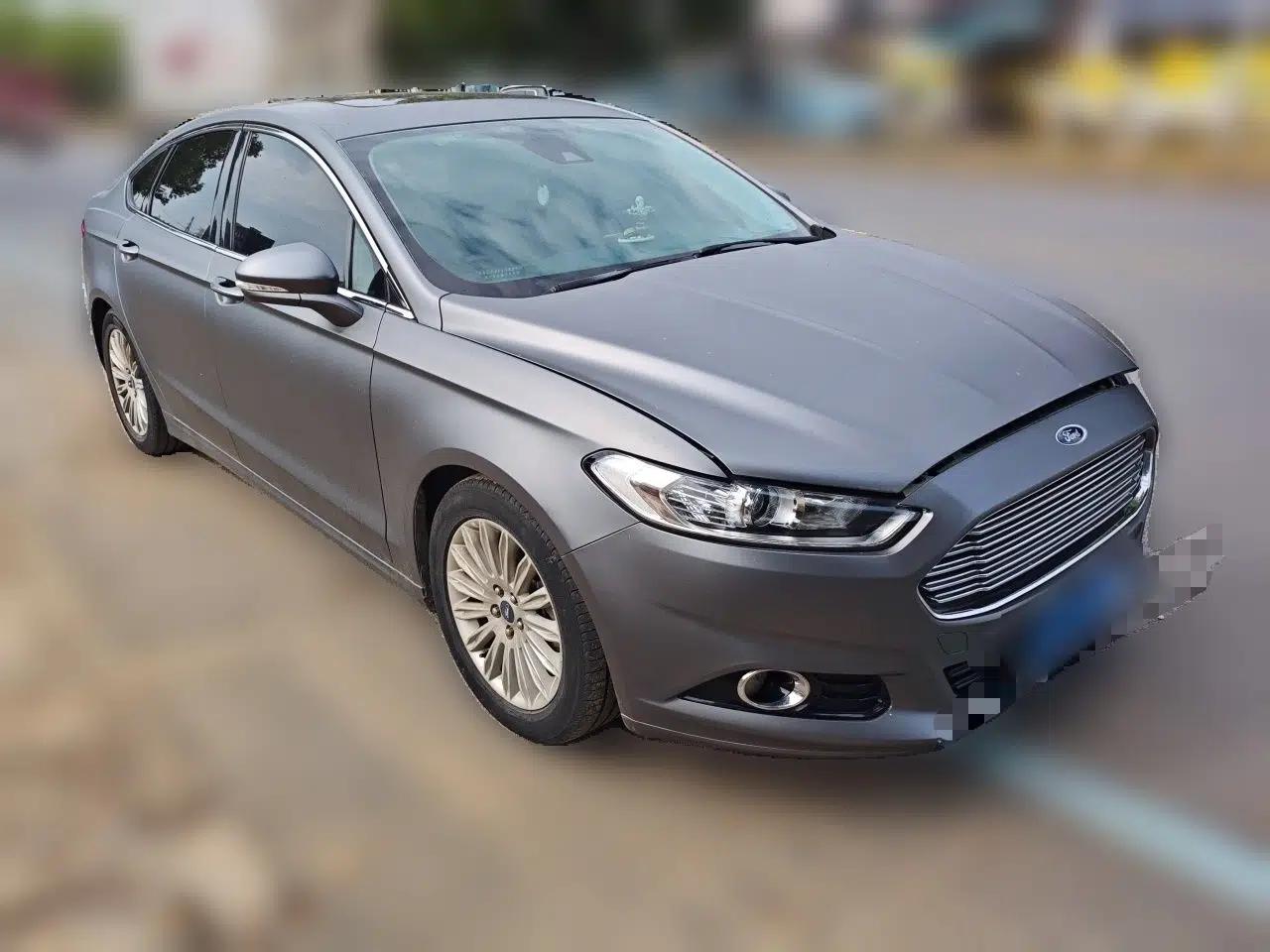 Ford Mondeo 2013 2.0L GTDi 200 Fashion Edition — миниатюра 3