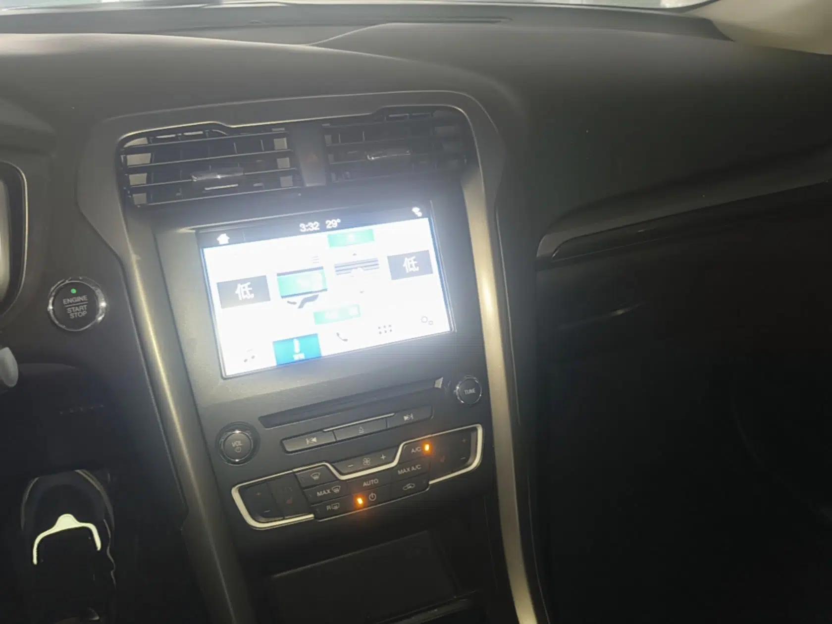 Ford Mondeo 2017 Restyled EcoBoost 180 Luxury Version — миниатюра 15