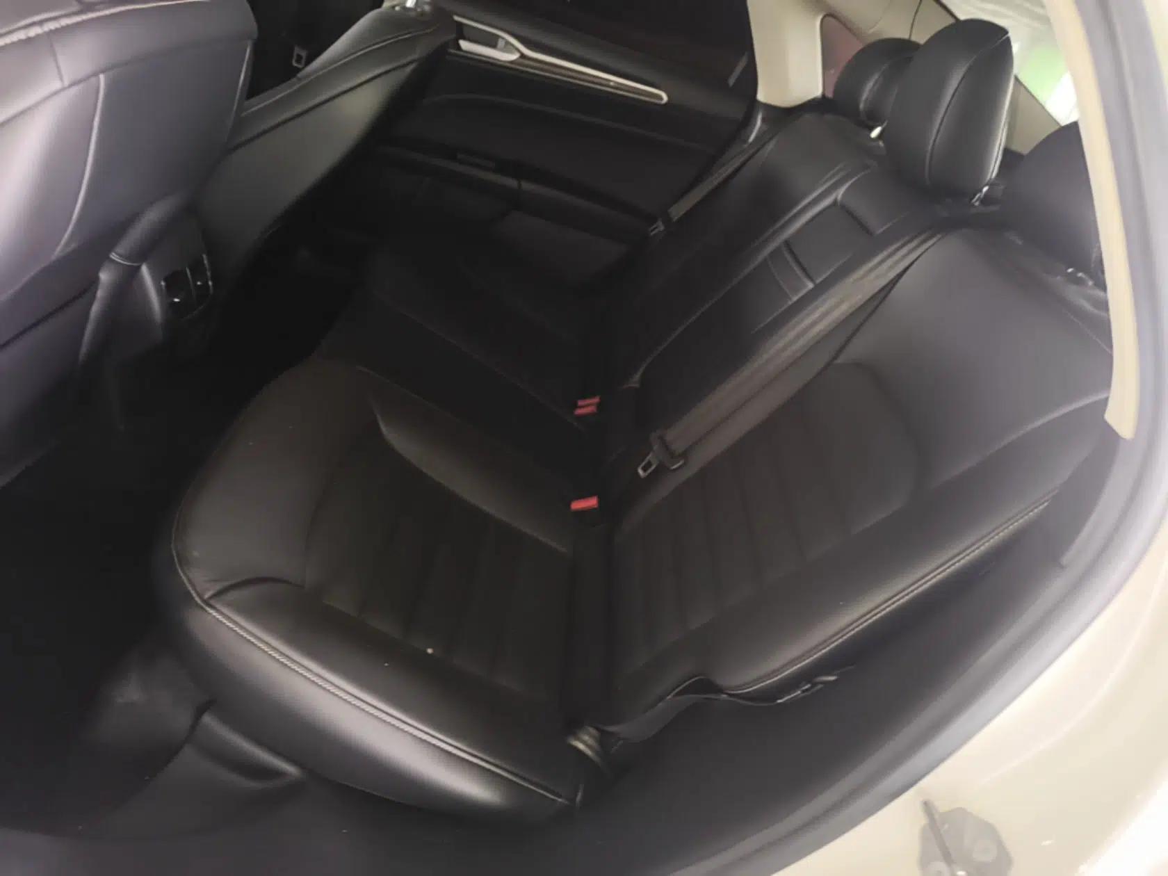 Ford Mondeo 2017 Restyled EcoBoost 180 Luxury Version — миниатюра 20