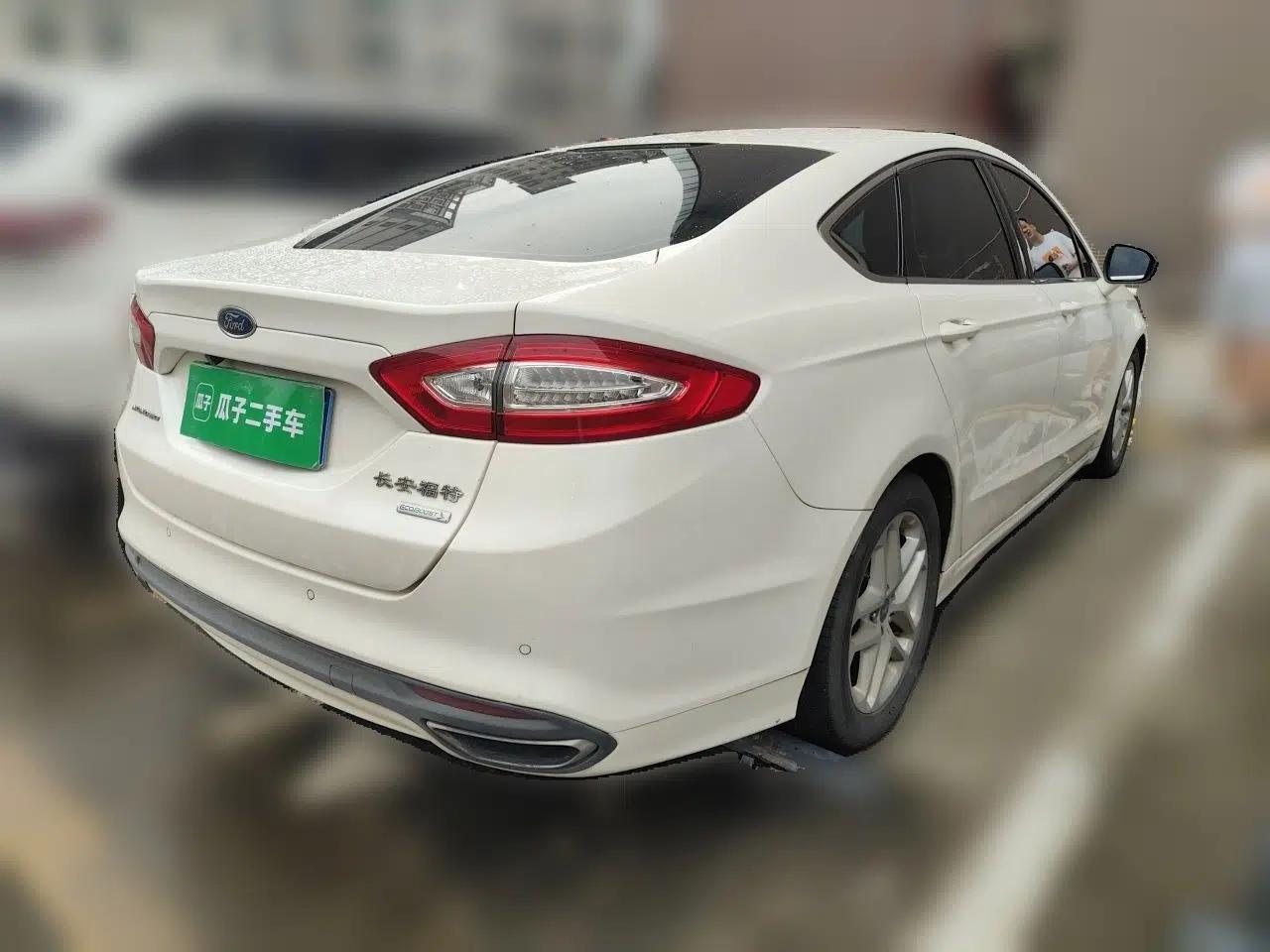 Ford Mondeo 2013 1.5L GTDi180 Fashion Edition — миниатюра 6