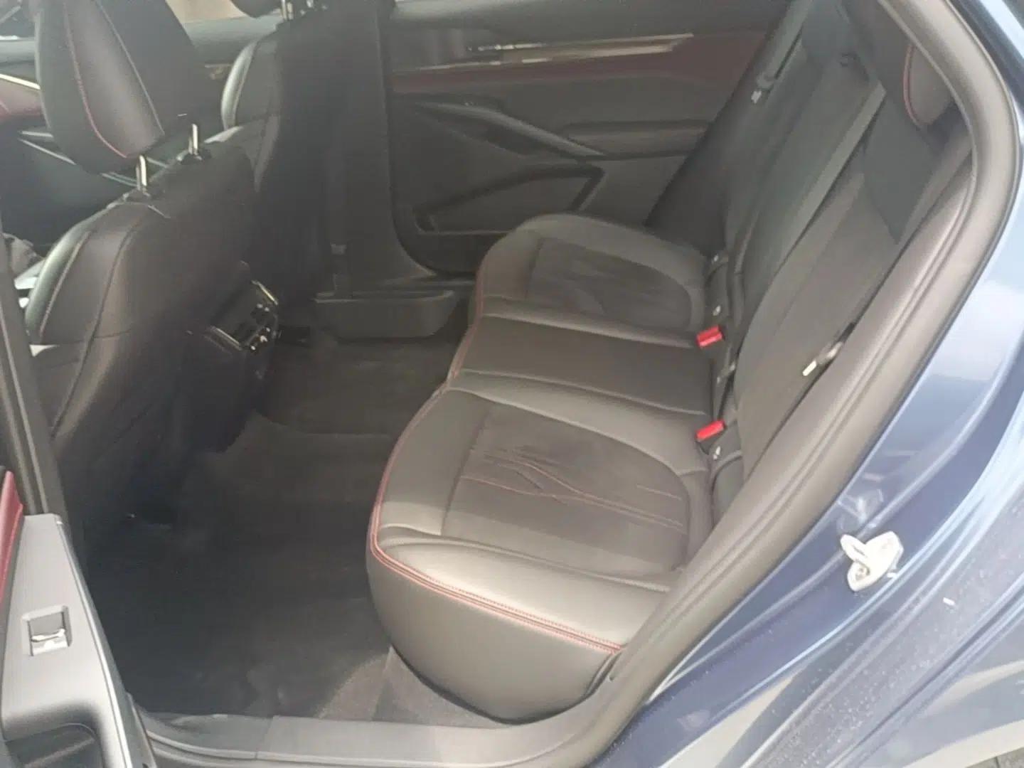 Ford Mondeo 2022 EcoBoost 245 Ultimate Model — миниатюра 20