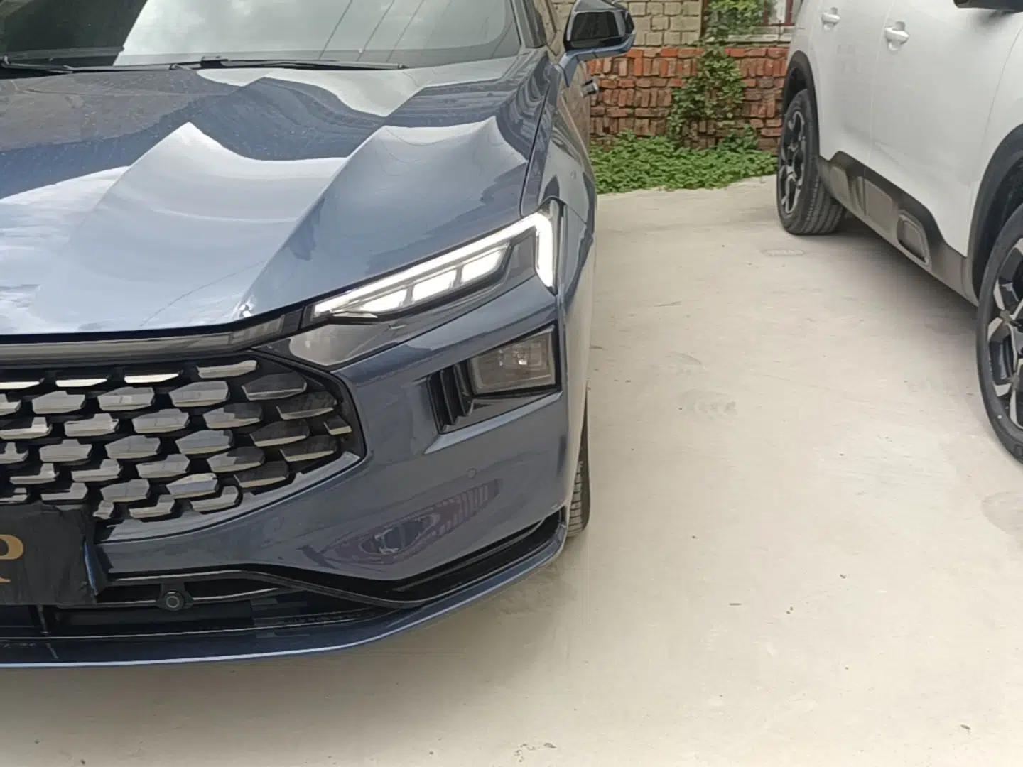 Ford Mondeo 2022 EcoBoost 245 Ultimate Model — миниатюра 8