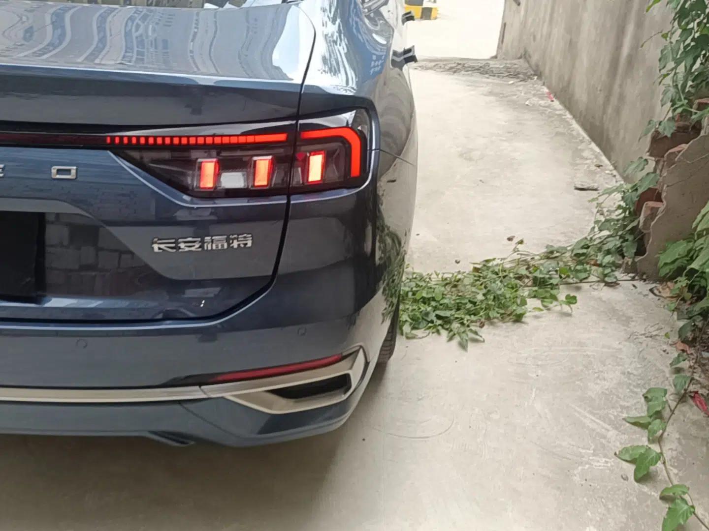 Ford Mondeo 2022 EcoBoost 245 Ultimate Model — миниатюра 9