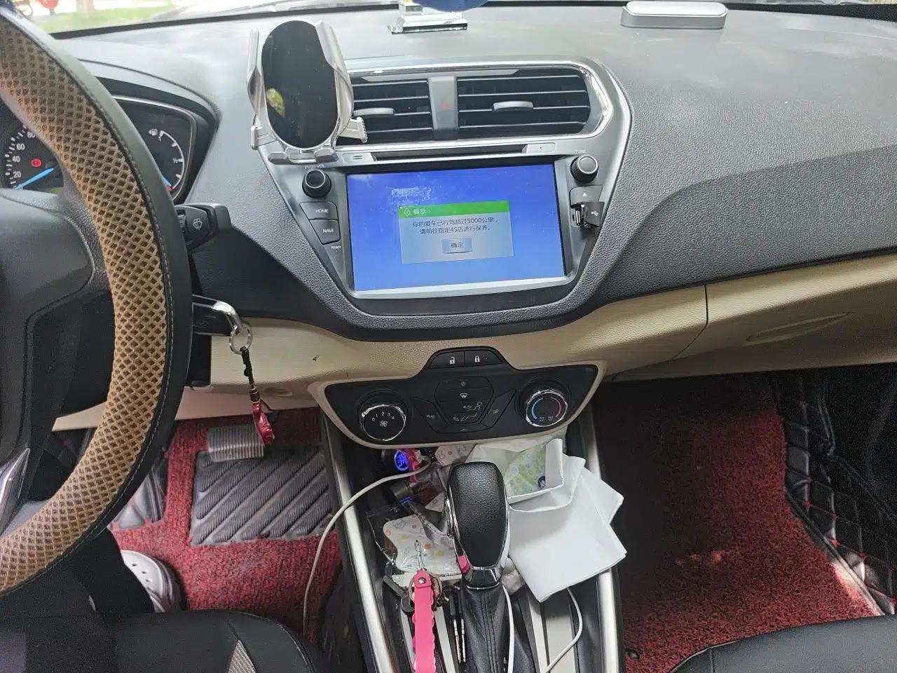 Ford Escort 2017 Revised Version 1.5L Automatic Comfort Edition — миниатюра 13