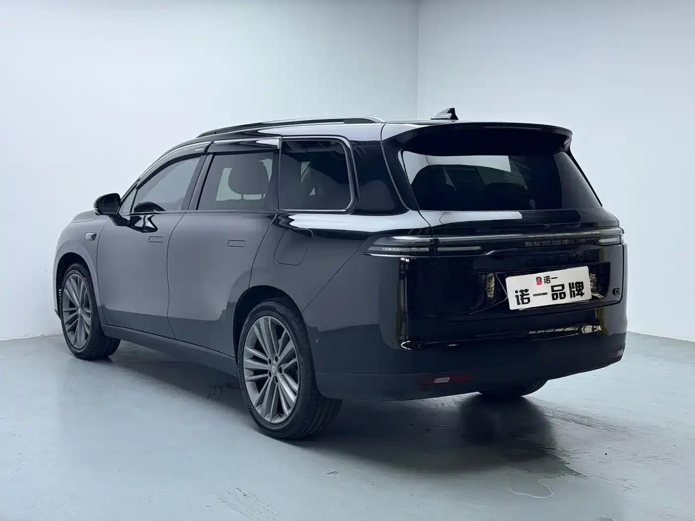 Leapmotor C16 2024 Range Extended 200 Premium Edition — миниатюра 4