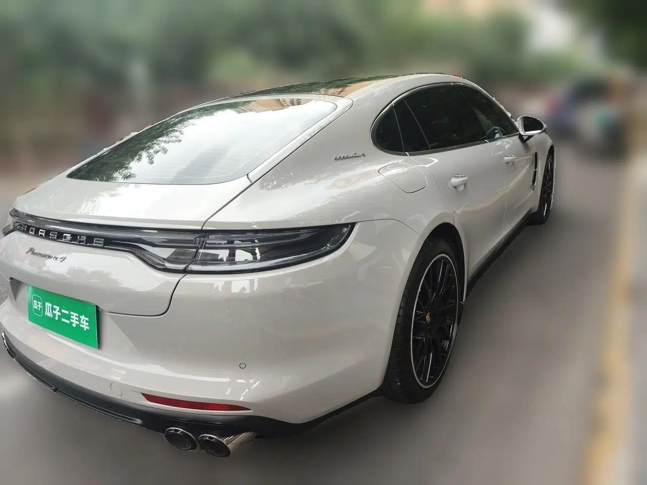Porsche Panamera 2023 Panamera 4 Executive Long Wheelbase 2.9T — миниатюра 6