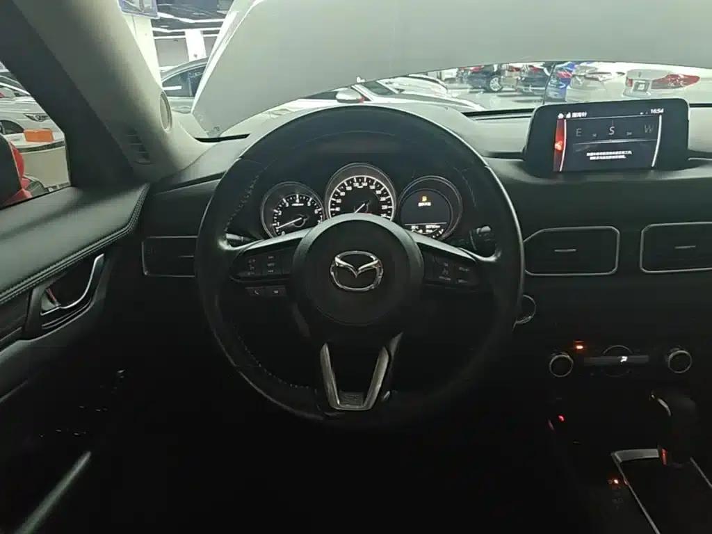 Mazda CX-5 2020 Facelift 2.0L Automatic 2WD Supreme Edition — миниатюра 11