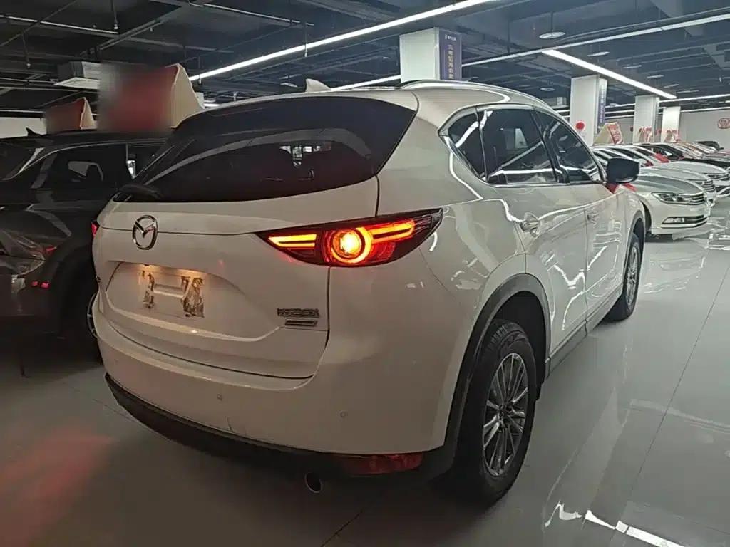 Mazda CX-5 2020 Facelift 2.0L Automatic 2WD Supreme Edition — миниатюра 7