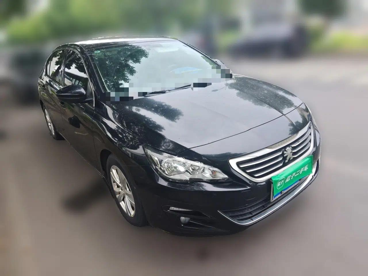 Peugeot 408 2014 1.8L Manual Leading Edition — миниатюра 3