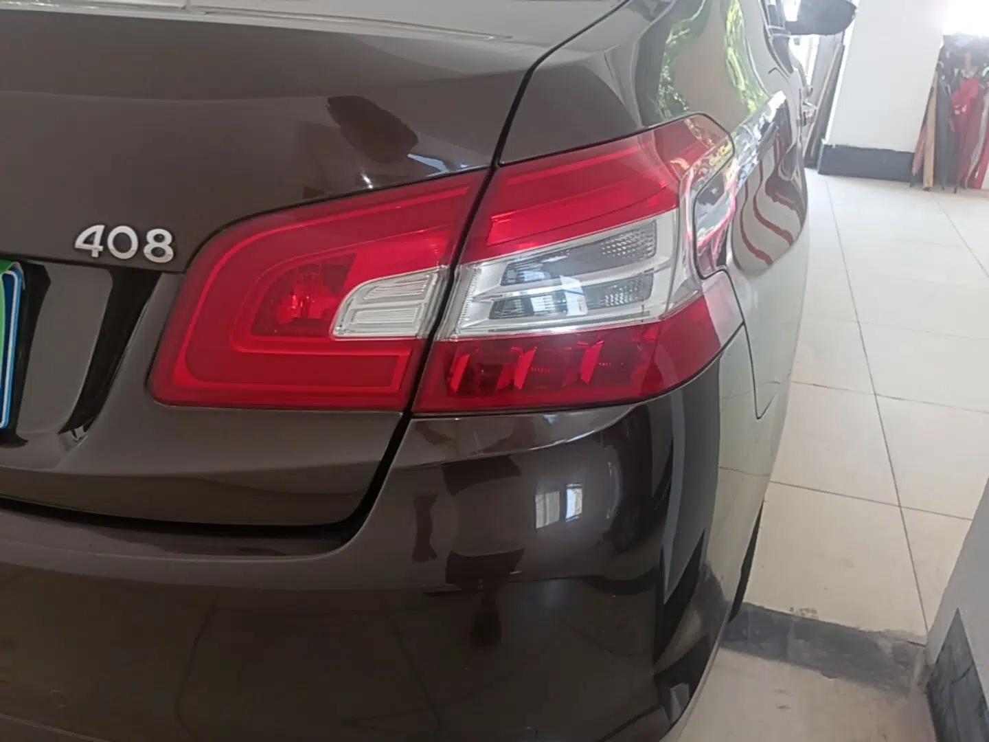 Peugeot 408 2014 1.6T Automatic Prestige Edition — миниатюра 9