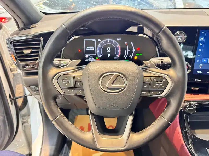Lexus NX 2022 350h FWD Elite Edition — миниатюра 17