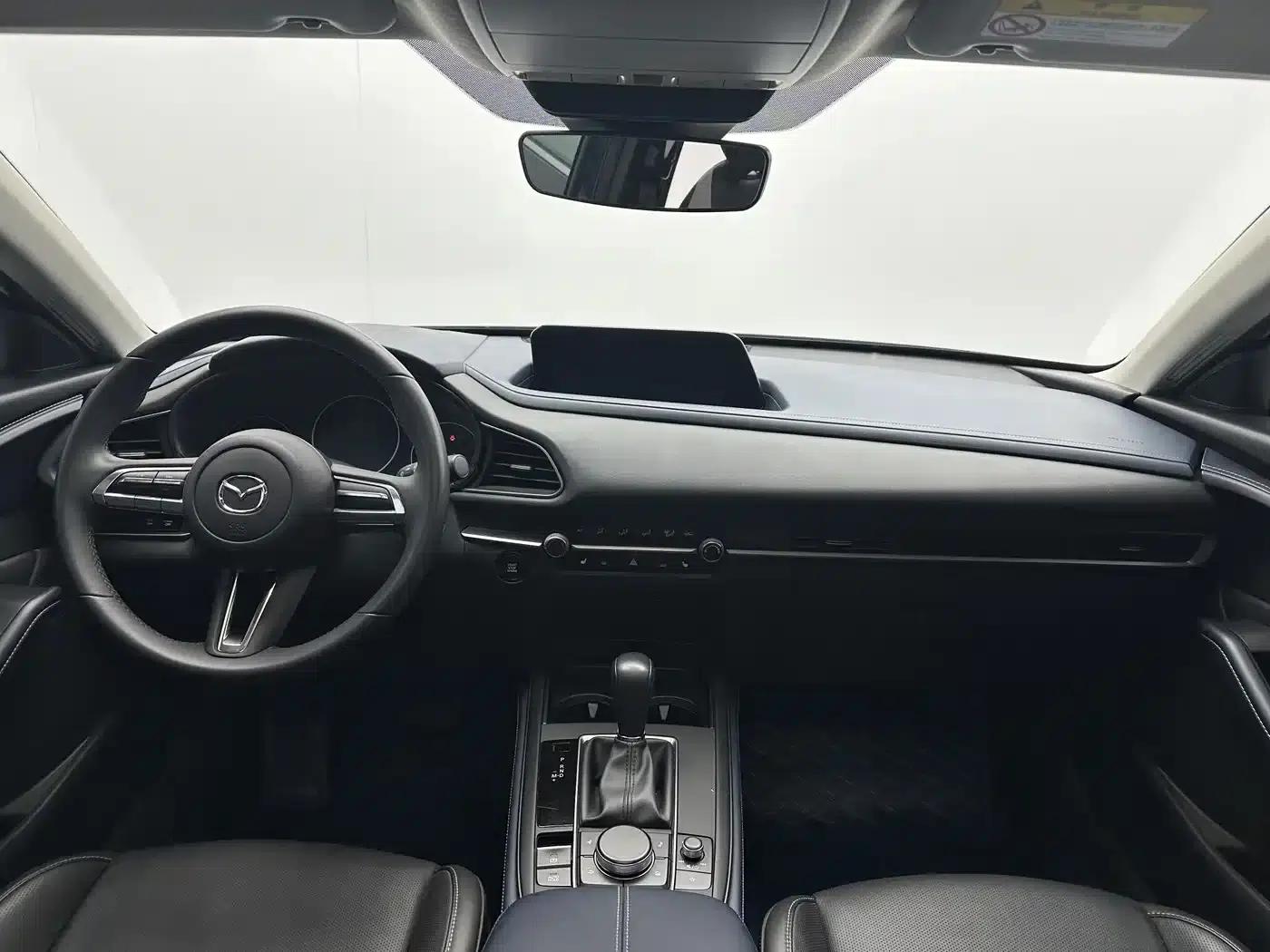 Mazda CX-30 2022 2.0L Automatic Premium Edition — миниатюра 7