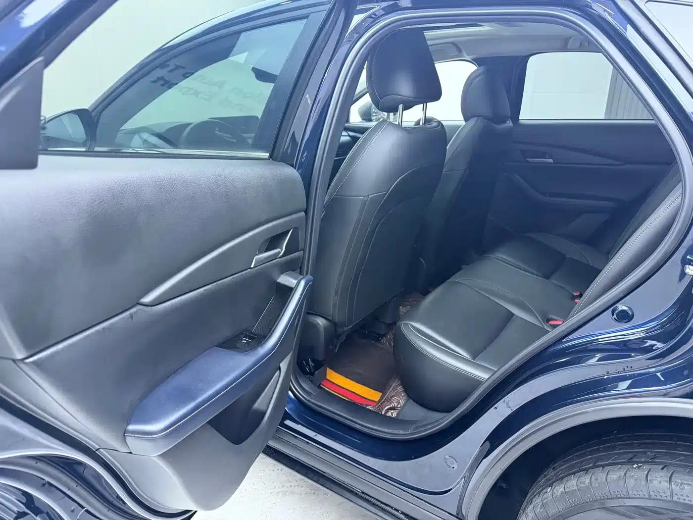 Mazda CX-30 2021 2.0L Automatic Comfort Edition — миниатюра 15