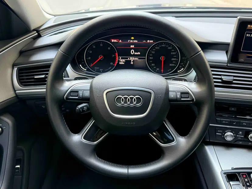 Audi A6L 2018 30th Anniversary Edition 35 TFSI Fashion Model — миниатюра 10