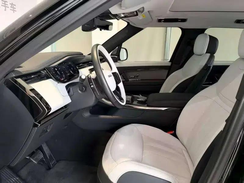 2024 Range Rover Sport 400PS Dynamic HSE — миниатюра 8