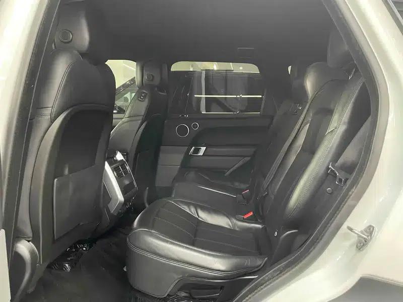 Range Rover Sport 2020 3.0 L6 SE — миниатюра 15