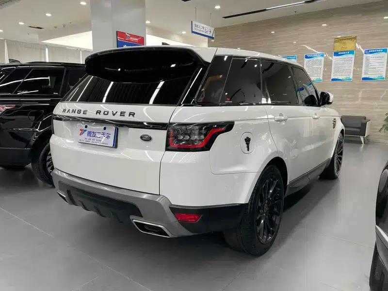 Range Rover Sport 2020 3.0 L6 SE — миниатюра 4