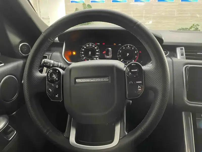 Range Rover Sport 2020 3.0 L6 SE — миниатюра 9