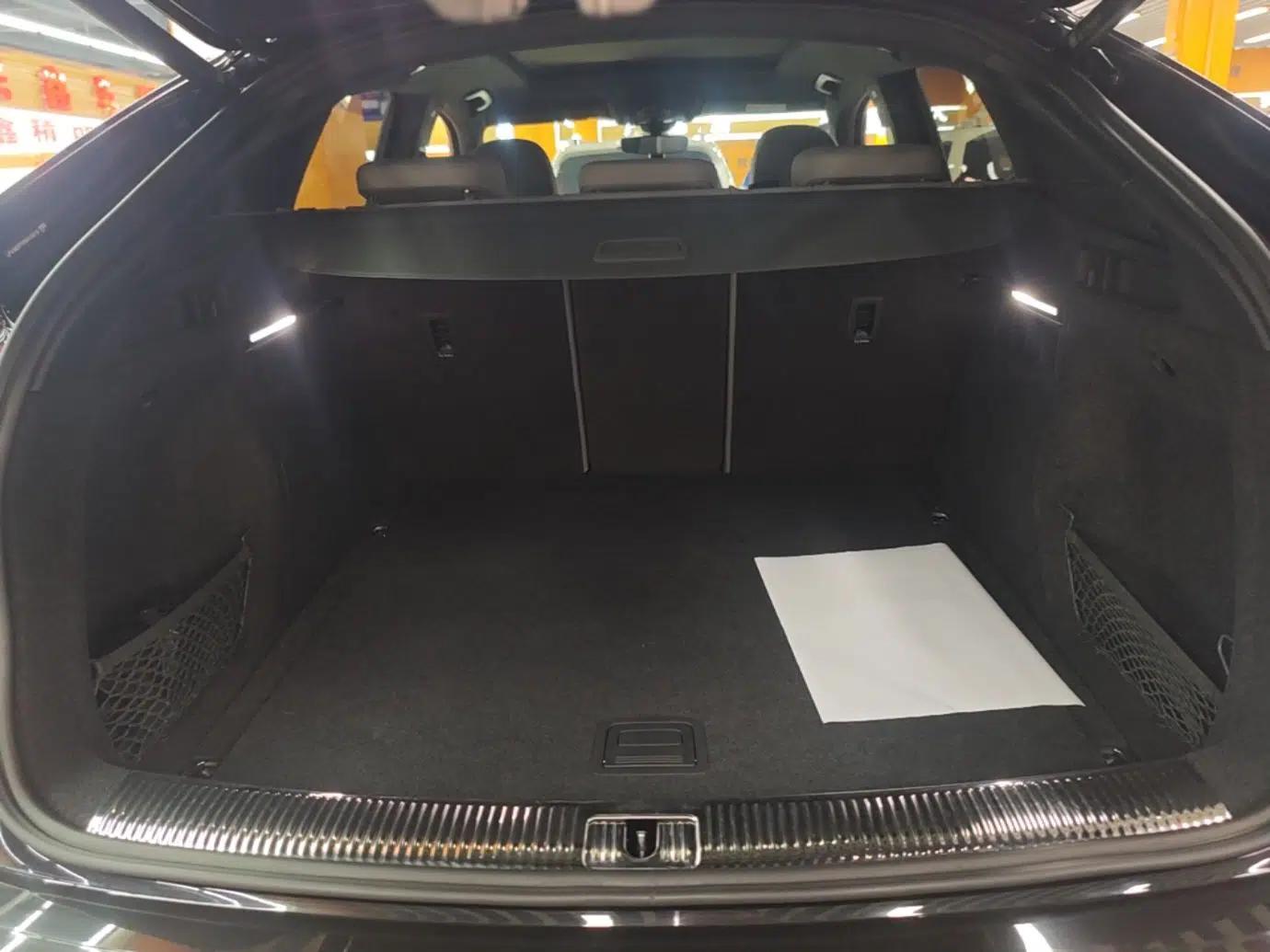 Audi Q5L Sportback 2022 40 TFSI Fashion Model — миниатюра 22