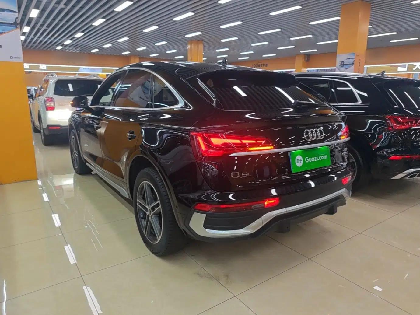 Audi Q5L Sportback 2022 40 TFSI Fashion Model — миниатюра 4