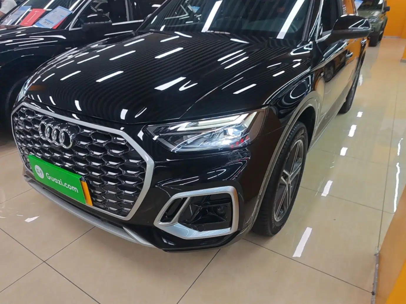 Audi Q5L Sportback 2022 40 TFSI Fashion Model — миниатюра 8