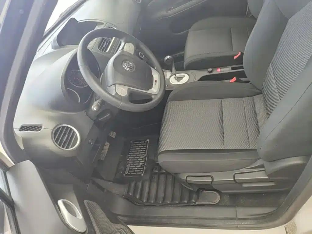 MG3 2014 1.5L AMT Elite Edition — миниатюра 15