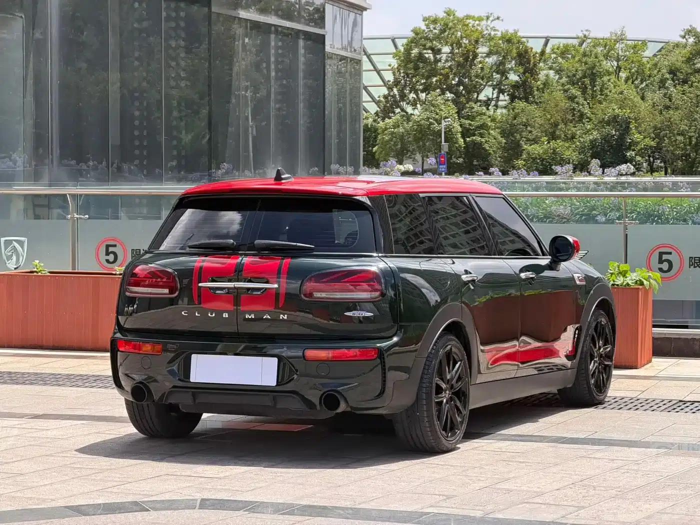 MINI JCW CLUBMAN 2021 2.0T JOHN COOPER WORKS ALL- — миниатюра 8