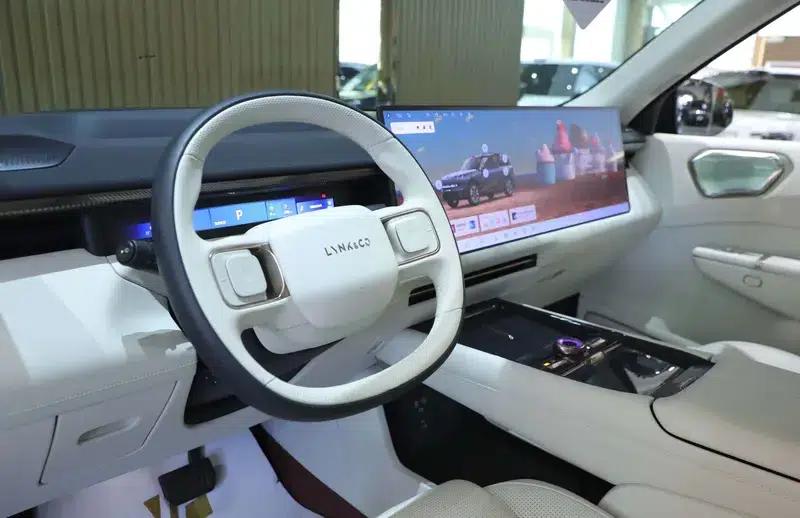 Lynk & Co 900 2025 2.0T Ultra Six-Seater — миниатюра 16
