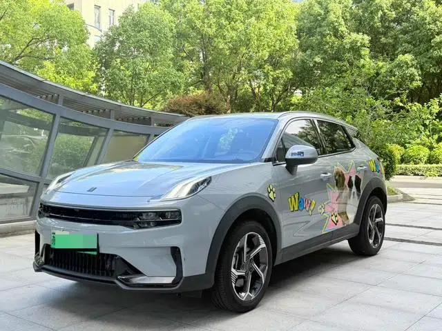 Lynk & Co 06 EM-P 2023 PHEV Remix Hero
