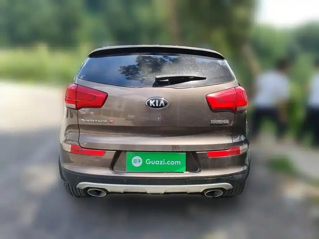 2015 Kia Sportage 2.0L Automatic 2WD Premium — миниатюра 4