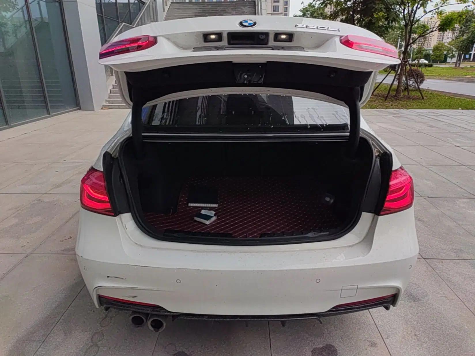 BMW 3 Series 2018 320Li Leading Model M Sport Package — миниатюра 27