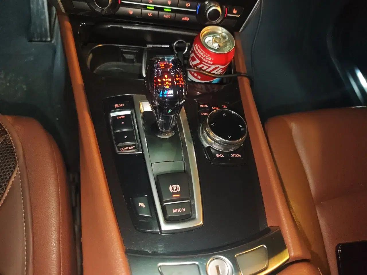 BMW 5 Series GT 2013 535i Elegant Edition — миниатюра 14