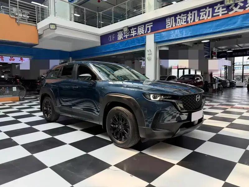 Mazda CX-50 2023 2.0L Automatic Leading Edition — миниатюра 3
