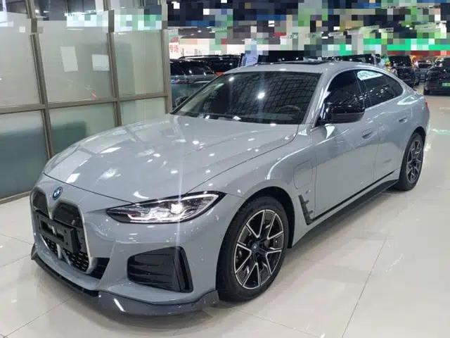 BMW i4 2023 eDrive35
