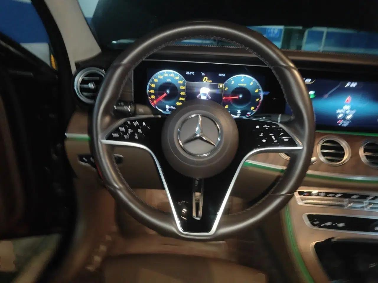 Mercedes-Benz E-Class 2022 Second Facelift E 260 L 4MATIC — миниатюра 10