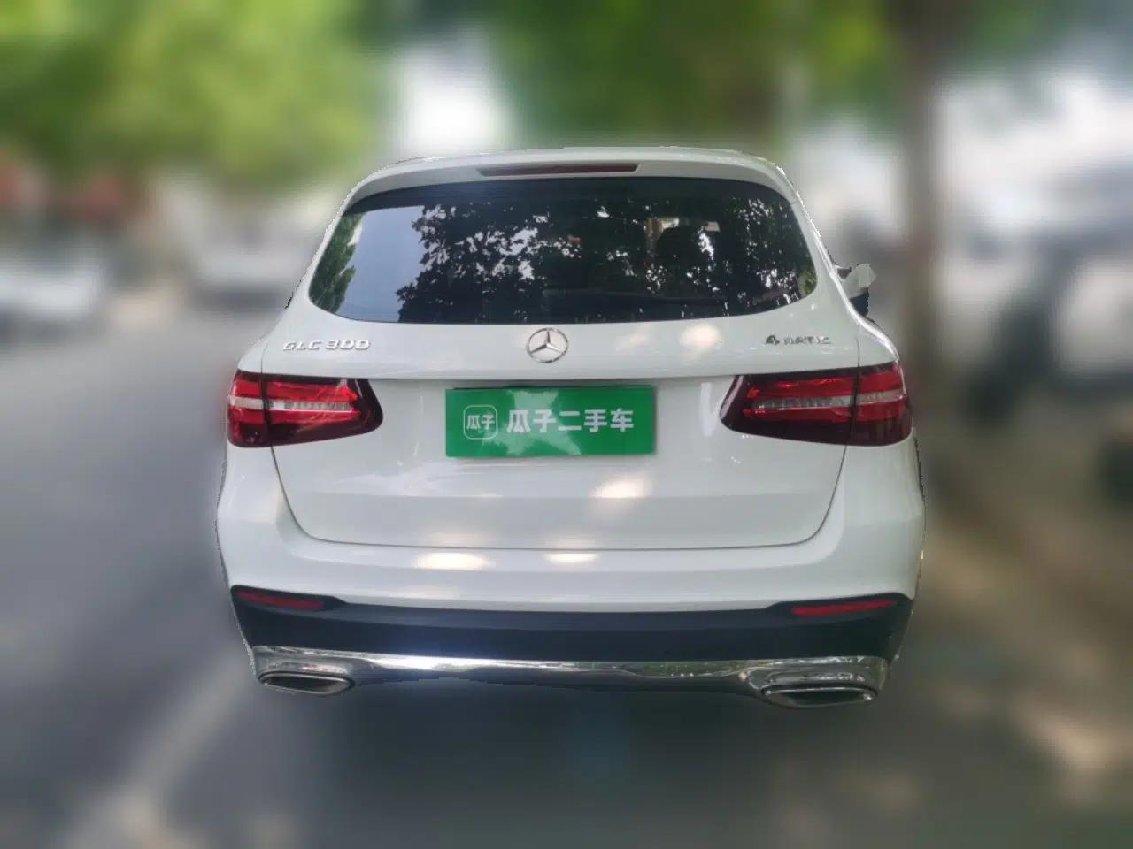 Mercedes-Benz GLC 2016 GLC 260 4MATIC Luxury Model — миниатюра 5