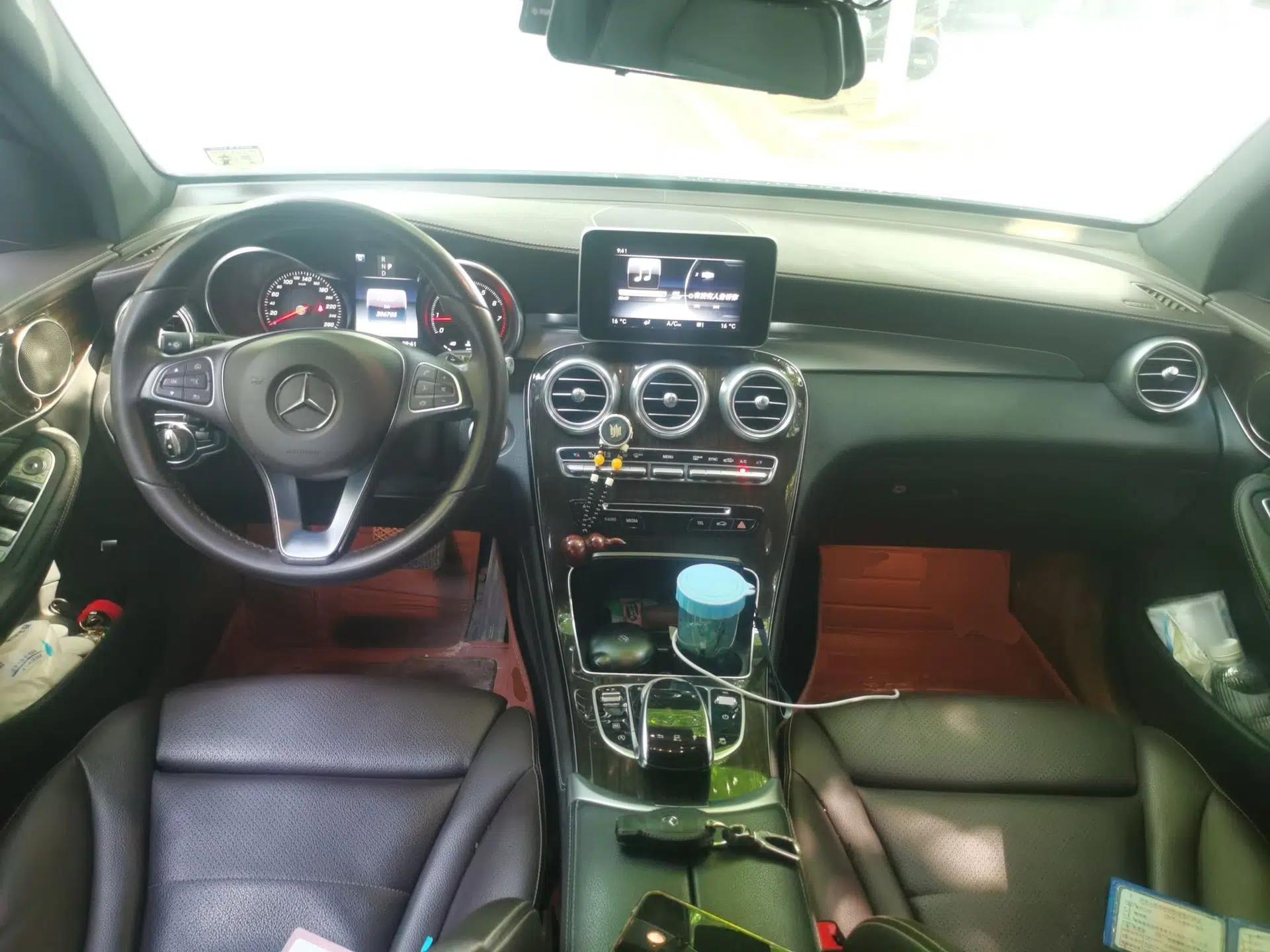 Mercedes-Benz GLC 2016 GLC 260 4MATIC Luxury Model — миниатюра 9