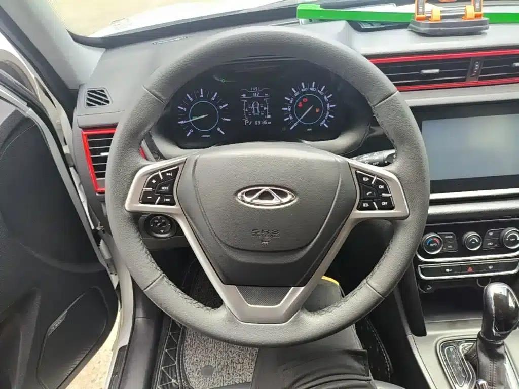 Chery Tiggo 3 2016 1.6L CVT Smart Edition — миниатюра 11