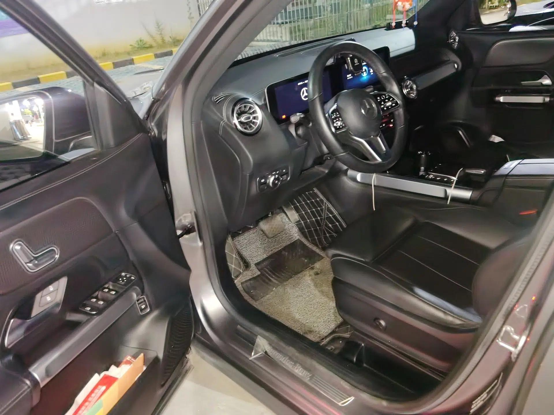 Mercedes-Benz GLB 2020 Updated GLB 200 Dynamic Edition — миниатюра 16