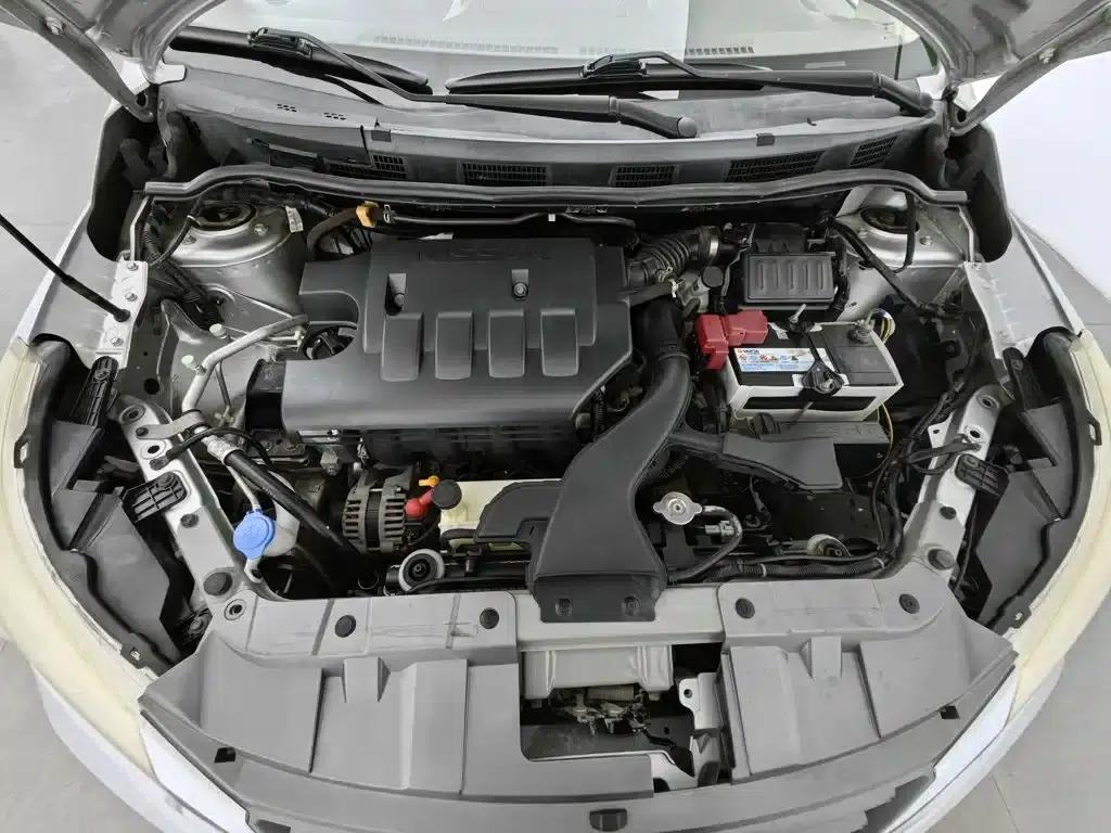 Venucia D50 2013 1.6L Automatic Fashion Edition — миниатюра 6