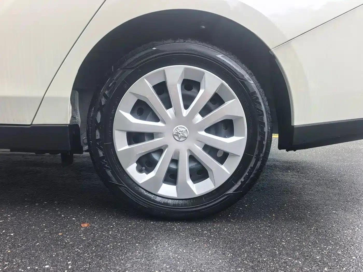 Venucia D60EV 2022 Standard Range Smart Edition — миниатюра 23
