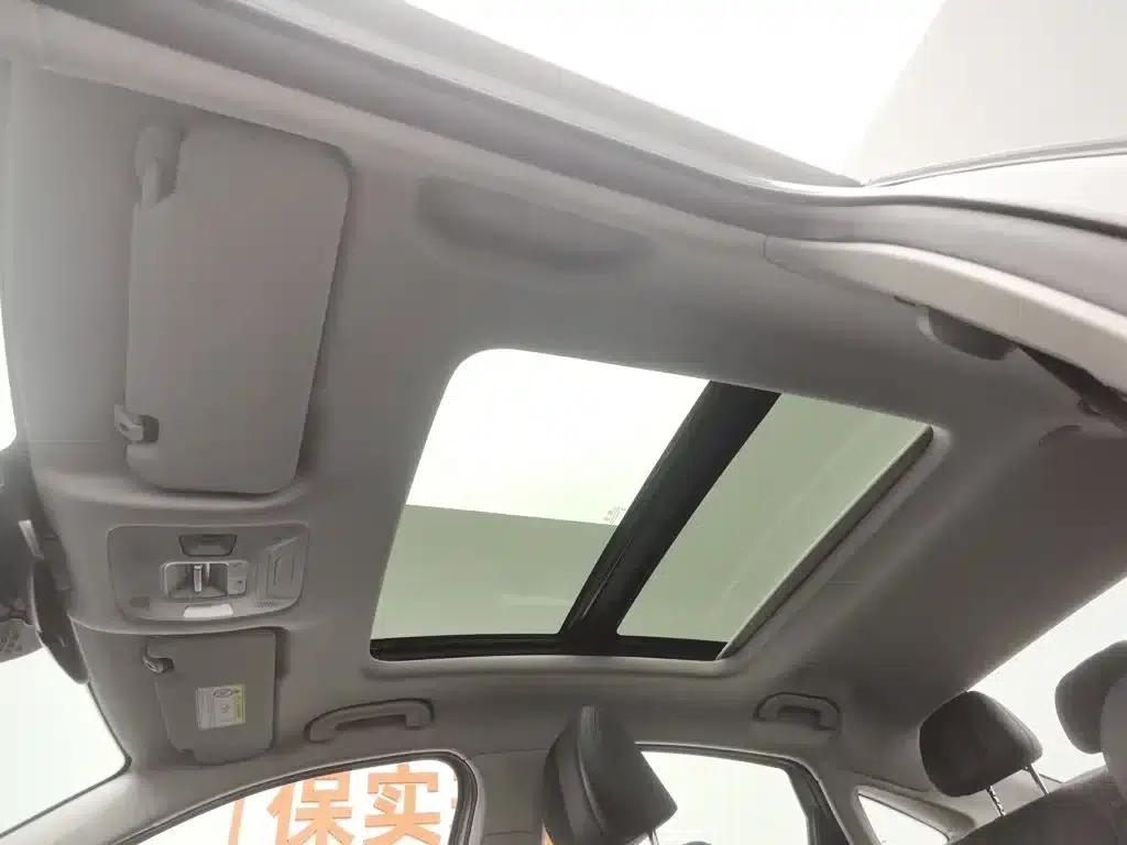 Fengyun A8L 2025 1.5TGDI 145km Luxury Edition — миниатюра 14
